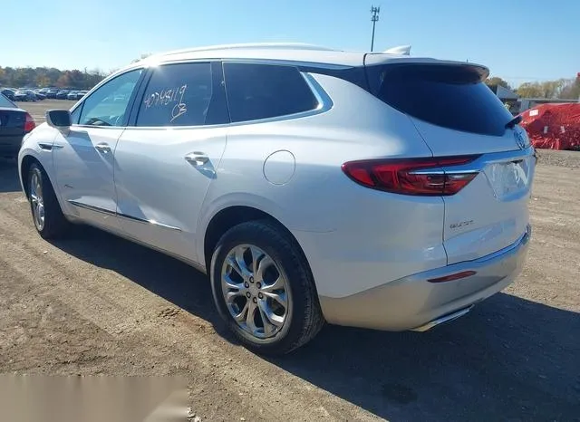 5GAEVCKW7JJ262556 2018 2018 Buick Enclave- Avenir 3