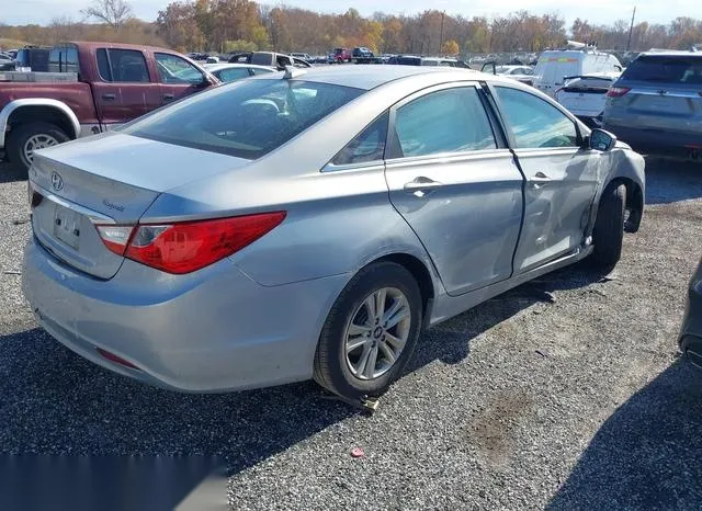 5NPEB4AC7CH416618 2012 2012 Hyundai Sonata- Gls 4