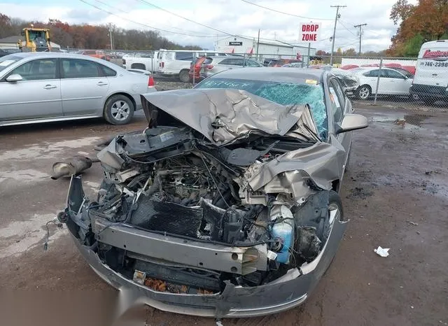 1G1ZH57B98F250620 2008 2008 Chevrolet Malibu- LT 2