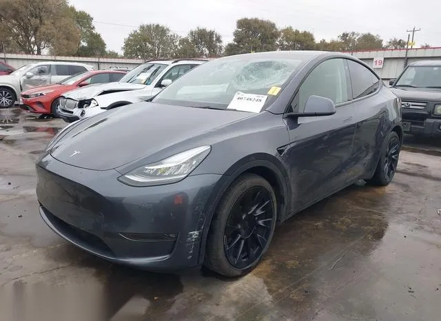 5YJYGAEE9MF207812 2021 2021 Tesla Model Y- Long Range Dual 2