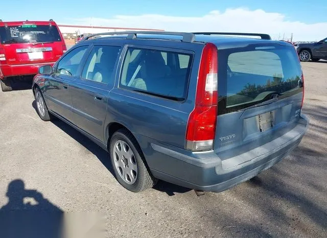 YV1SW58D112035710 2001 2001 Volvo V70- 2-4T 3