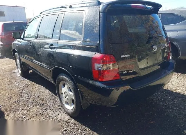 JTEEP21A950084858 2005 2005 Toyota Highlander- Limited V6 3