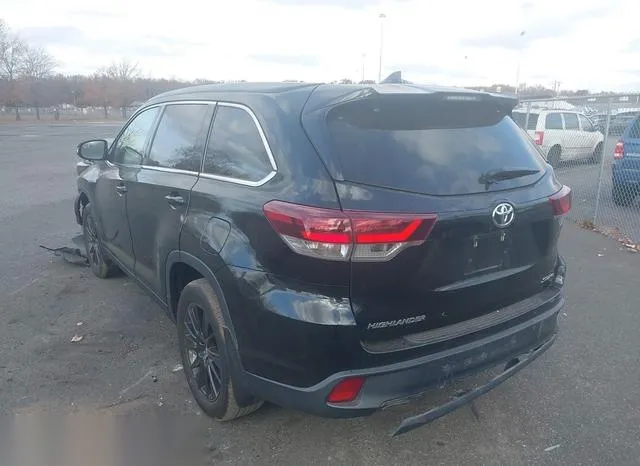 5TDJZRFH2KS604029 2019 2019 Toyota Highlander- SE 3