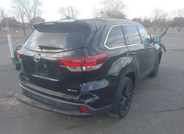 5TDJZRFH2KS604029 2019 2019 Toyota Highlander- SE 4