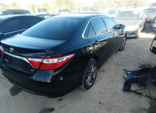 4T1BF1FK9HU813925 2017 2017 Toyota Camry- SE 4