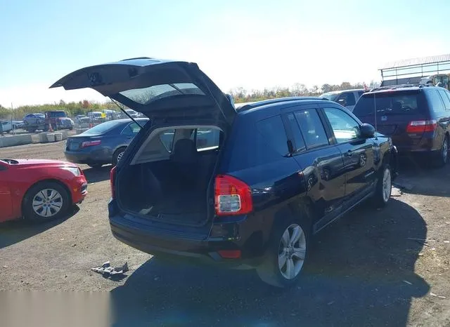 1J4NF1FB8BD188422 2011 2011 Jeep Compass 4