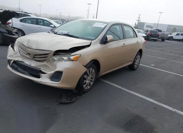 2T1BU4EE2DC003793 2013 2013 Toyota Corolla- LE 2