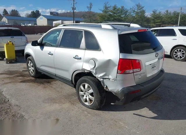 5XYKT3A16BG184656 2011 2011 KIA Sorento- LX 3