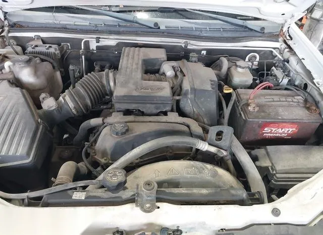 1GCDT196948158124 2004 2004 Chevrolet Colorado- LS 10