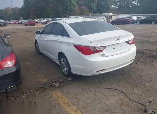 5NPEB4AC0CH341390 2012 2012 Hyundai Sonata- Gls 3