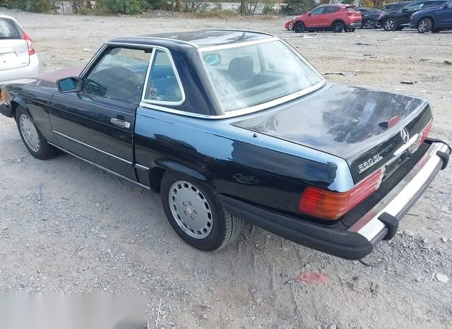 WDBBA48D7JA080119 1988 1988 Mercedes-Benz 560- SL 3