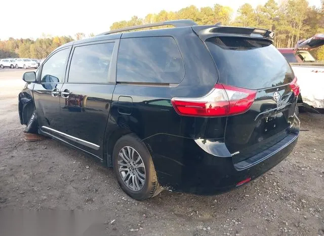 5TDYZ3DC0LS084076 2020 2020 Toyota Sienna- Xle 3