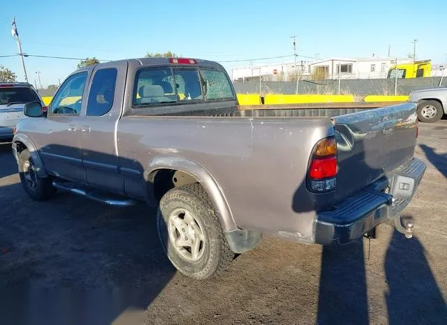 5TBRT38151S205690 2001 2001 Toyota Tundra- Ltd V8 3