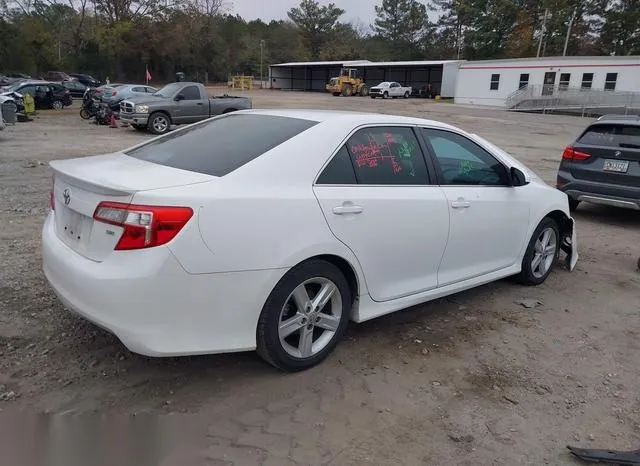 4T1BF1FK2EU313598 2014 2014 Toyota Camry- SE 4