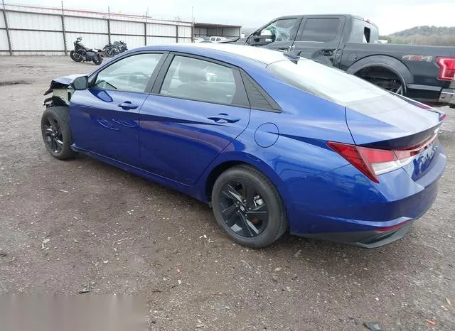 KMHLM4AG9NU330414 2022 2022 Hyundai Elantra- Sel 3