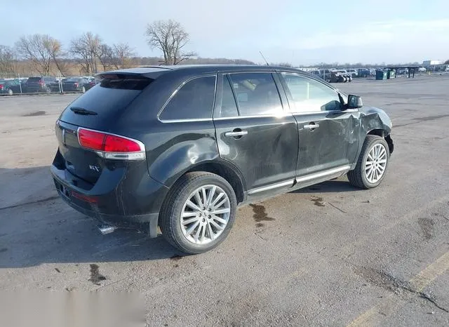 2LMDJ8JK5BBJ08290 2011 2011 Lincoln MKX 4