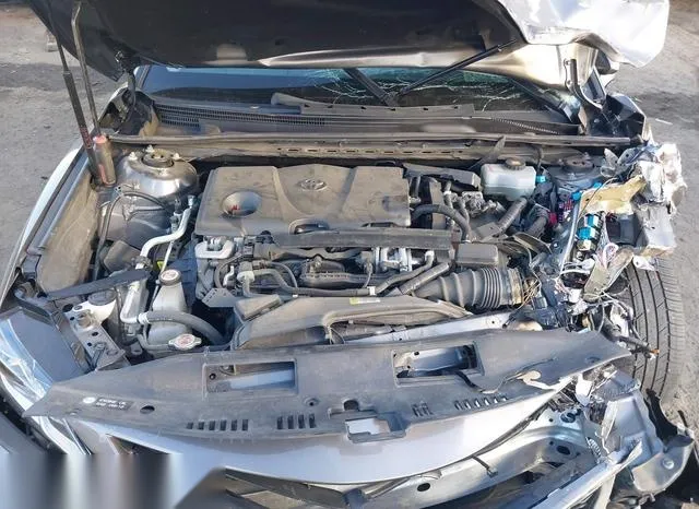 4T1B21HK8KU014489 2019 2019 Toyota Camry- Hybrid SE 10