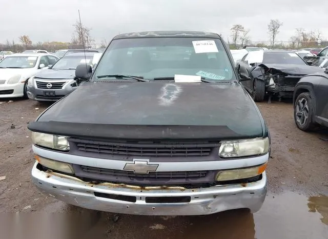 1GCEC14W32Z176573 2002 2002 Chevrolet Silverado 1500- Comme 6