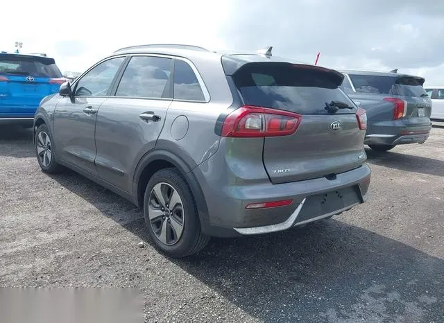 KNDCB3LC2J5109045 2018 2018 KIA Niro- LX 3