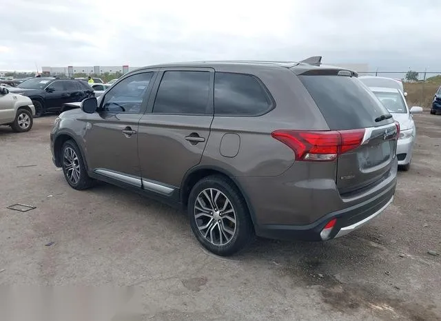 JA4AD3A36JZ021011 2018 2018 Mitsubishi Outlander- SE 3