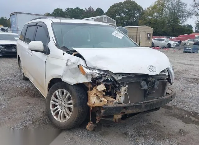 5TDYK3DC8ES446419 2014 2014 Toyota Sienna- Xle V6 8 Passenger 6