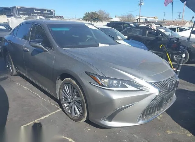 58ADA1C1XMU005735 2021 2021 Lexus ES- 300H 1