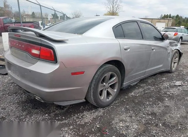 2C3CDXHG5DH701702 2013 2013 Dodge Charger- Sxt 4