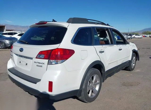 4S4BRBPC8E3291150 2014 2014 Subaru Outback- 2-5I Limited 4