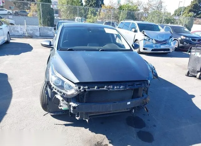 3KPF24AD8ME331662 2021 2021 KIA Forte- Lxs 6