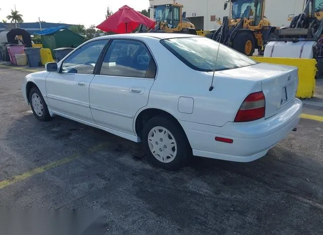 1HGCD5639SA124623 1995 1995 Honda Accord- Lx/Ex 3