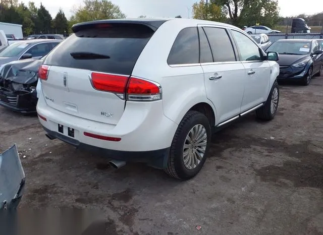 2LMDJ6JK0EBL03674 2014 2014 Lincoln MKX 4