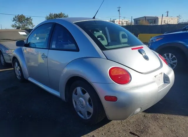 3VWCS21C21M420981 2001 2001 Volkswagen New Beetle- Gls 3