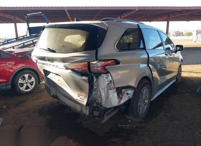 5TDKRKEC5MS074756 2021 2021 Toyota Sienna- LE 4