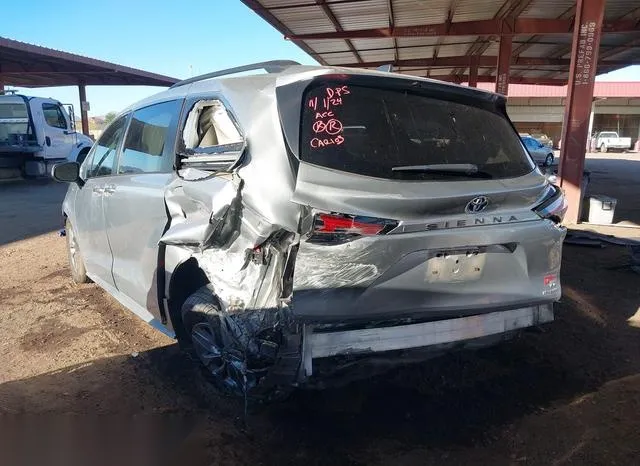 5TDKRKEC5MS074756 2021 2021 Toyota Sienna- LE 6