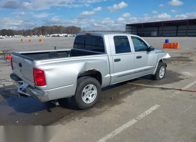 1D7HE58K07S108064 2007 2007 Dodge Dakota- Laramie 4