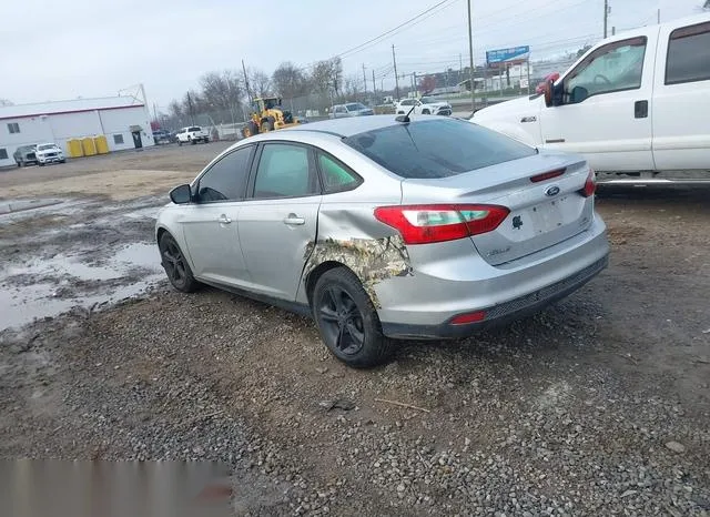 1FADP3F21DL245780 2013 2013 Ford Focus- SE 3