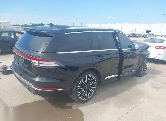 5LM5J9XC7NGL07891 2022 2022 Lincoln Aviator- Black Label 4