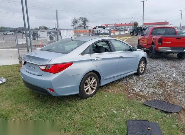 5NPEB4AC6EH933086 2014 2014 Hyundai Sonata- Gls 4