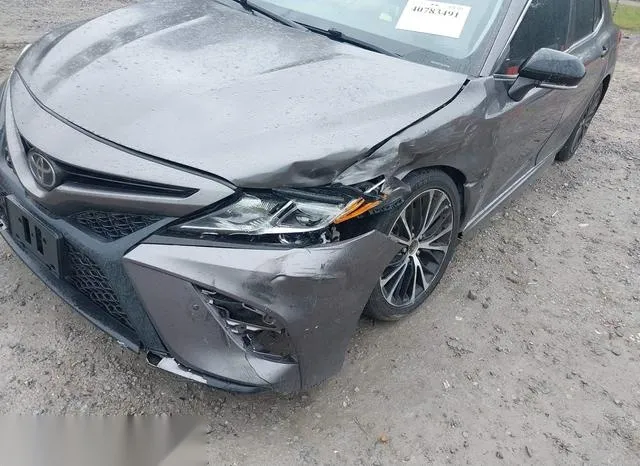 4T1B11HK2JU589446 2018 2018 Toyota Camry- SE 6