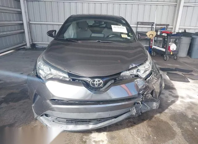 NMTKHMBX4KR081876 2019 2019 Toyota C-HR- Xle 6