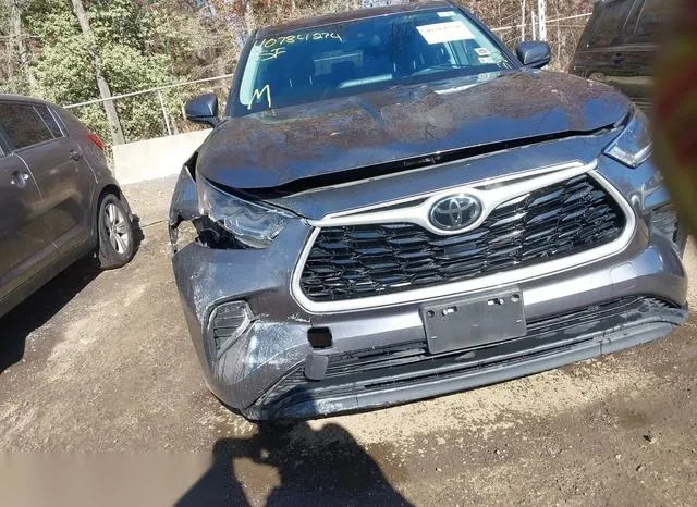 5TDCZRBH9MS138987 2021 2021 Toyota Highlander- L 6