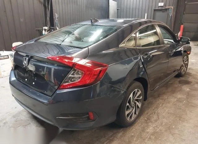 2HGFC2F77JH600370 2018 2018 Honda Civic- EX 4