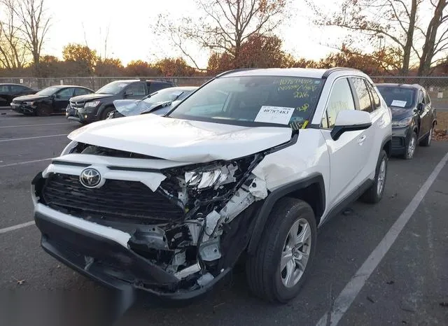 2T3P1RFV0MC186757 2021 2021 Toyota RAV4- Xle 6