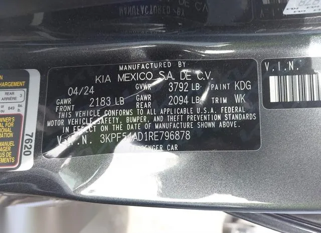 3KPF54AD1RE796878 2024 2024 KIA Forte- Gt-Line 9