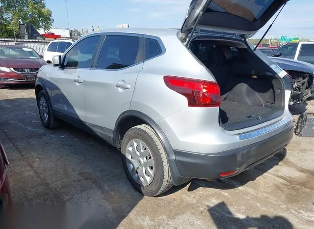 JN1BJ1CPXKW215781 2019 2019 Nissan Rogue- Sport S 3