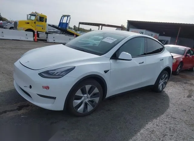 5YJYGDEEXMF100687 2021 2021 Tesla Model Y- Long Range Dual 2