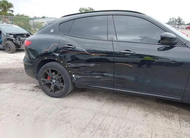 ZN661XUS5HX222885 2017 2017 Maserati Levante 6