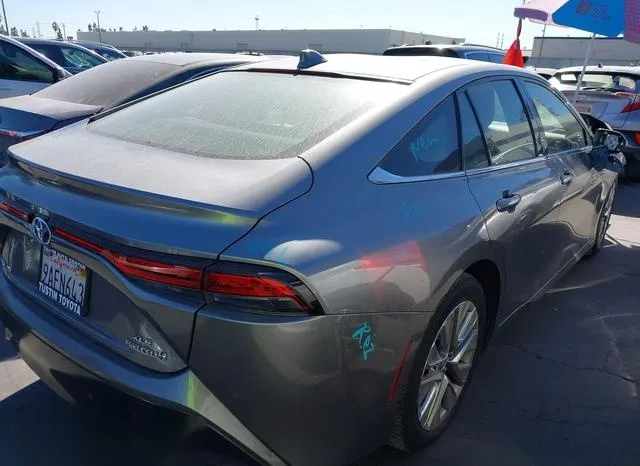 JTDAAAAA7NA004997 2022 2022 Toyota Mirai- Xle 4