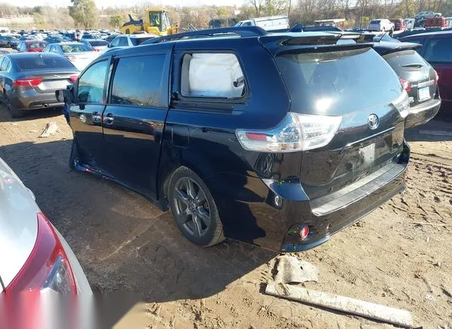 5TDXZ3DC2LS085788 2020 2020 Toyota Sienna- SE 3