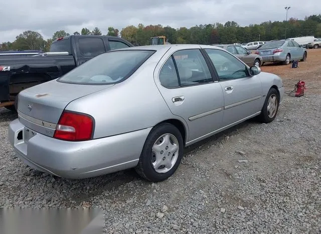 1N4DL01DX1C237336 2001 2001 Nissan Altima- Gxe 4